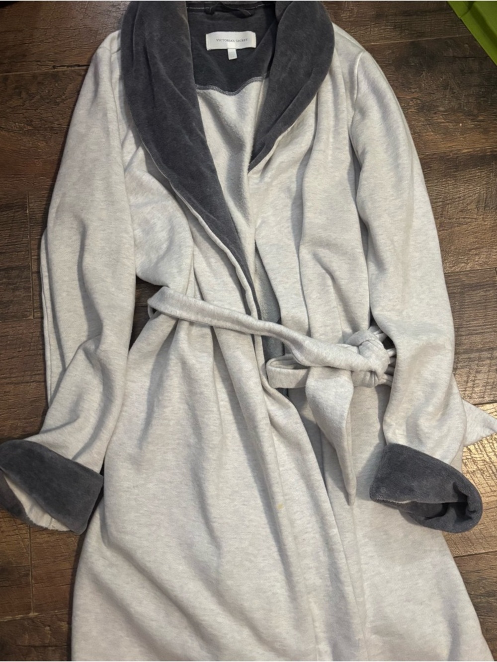 Victoria's Secret Light Gray Plush Robe with Dark Gray Trim